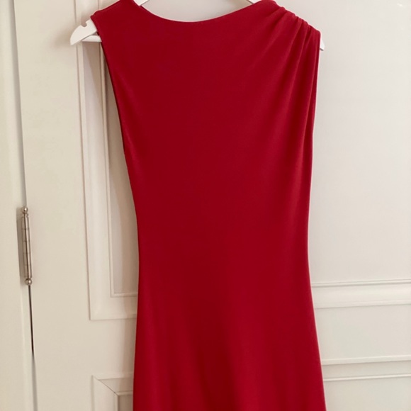 Narciso Rodriguez Red Sheath Sleeveless Dress with Shirred Shoulder - Picture 4 of 5